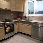 Helios & Elia Family Apartment *
